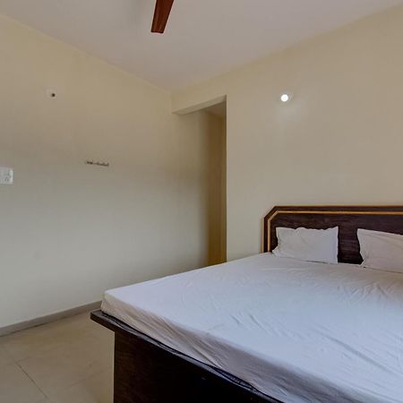 Spot On R D Homestay 1 Dispur Zewnętrze zdjęcie
