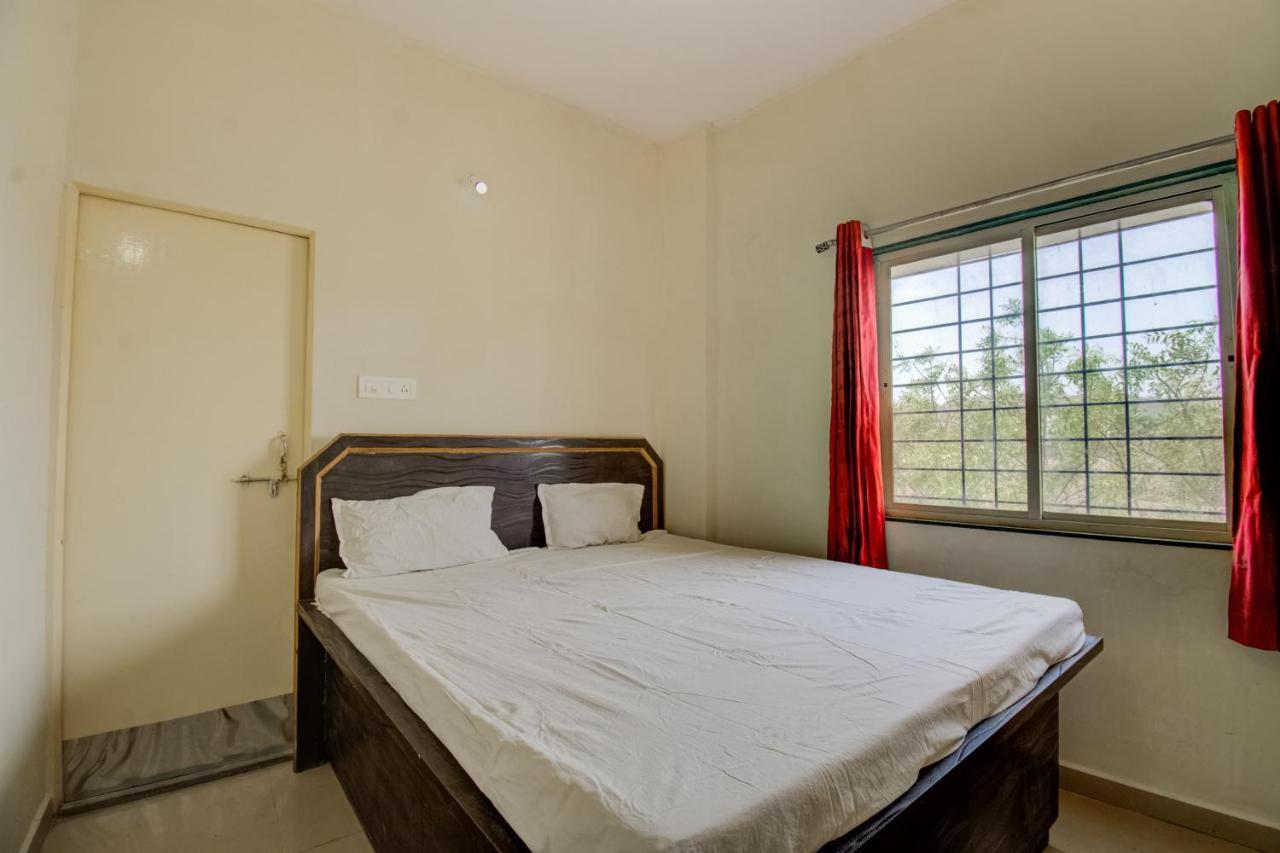 Spot On R D Homestay 1 Dispur Zewnętrze zdjęcie